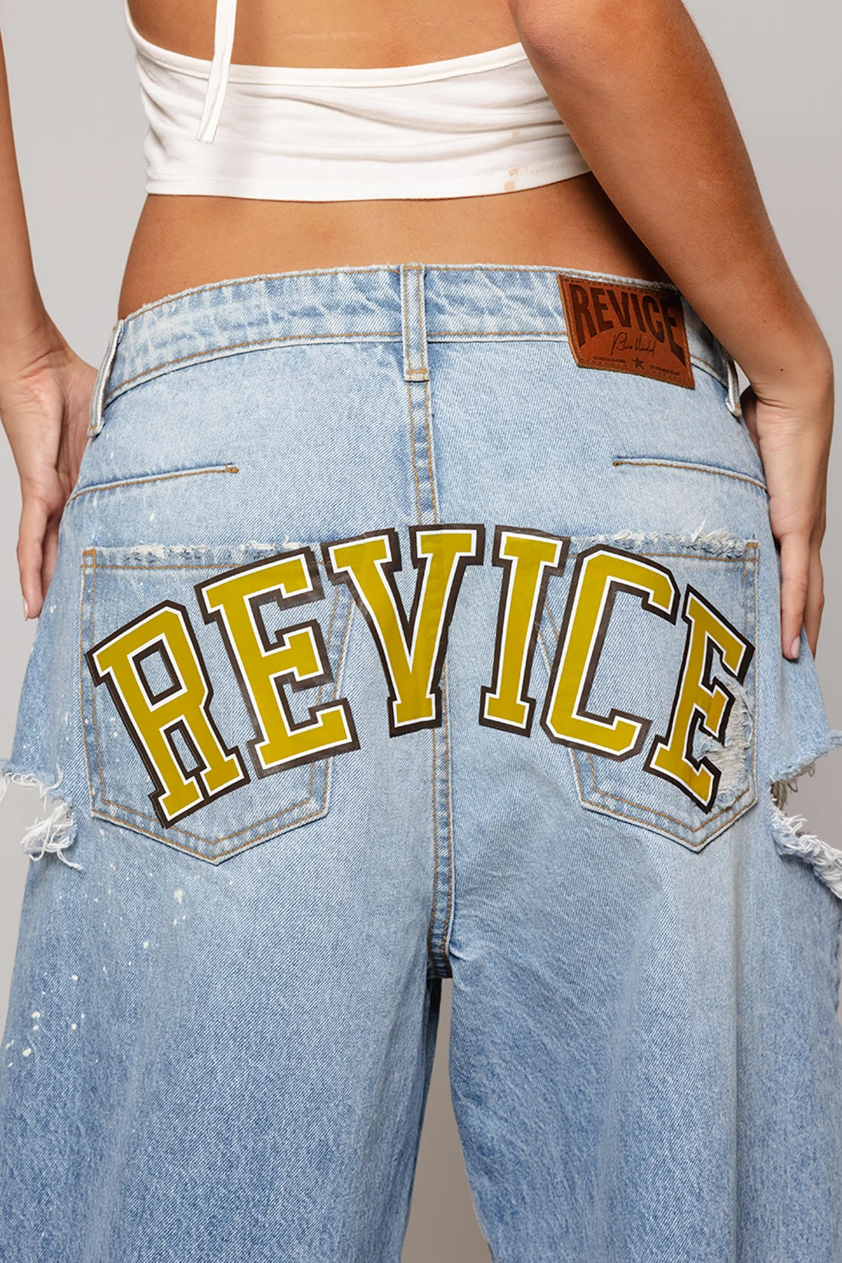 EMPIRE JEAN / YELLOW JACKET 8 EMPIRE JEAN / YELLOW JACKET