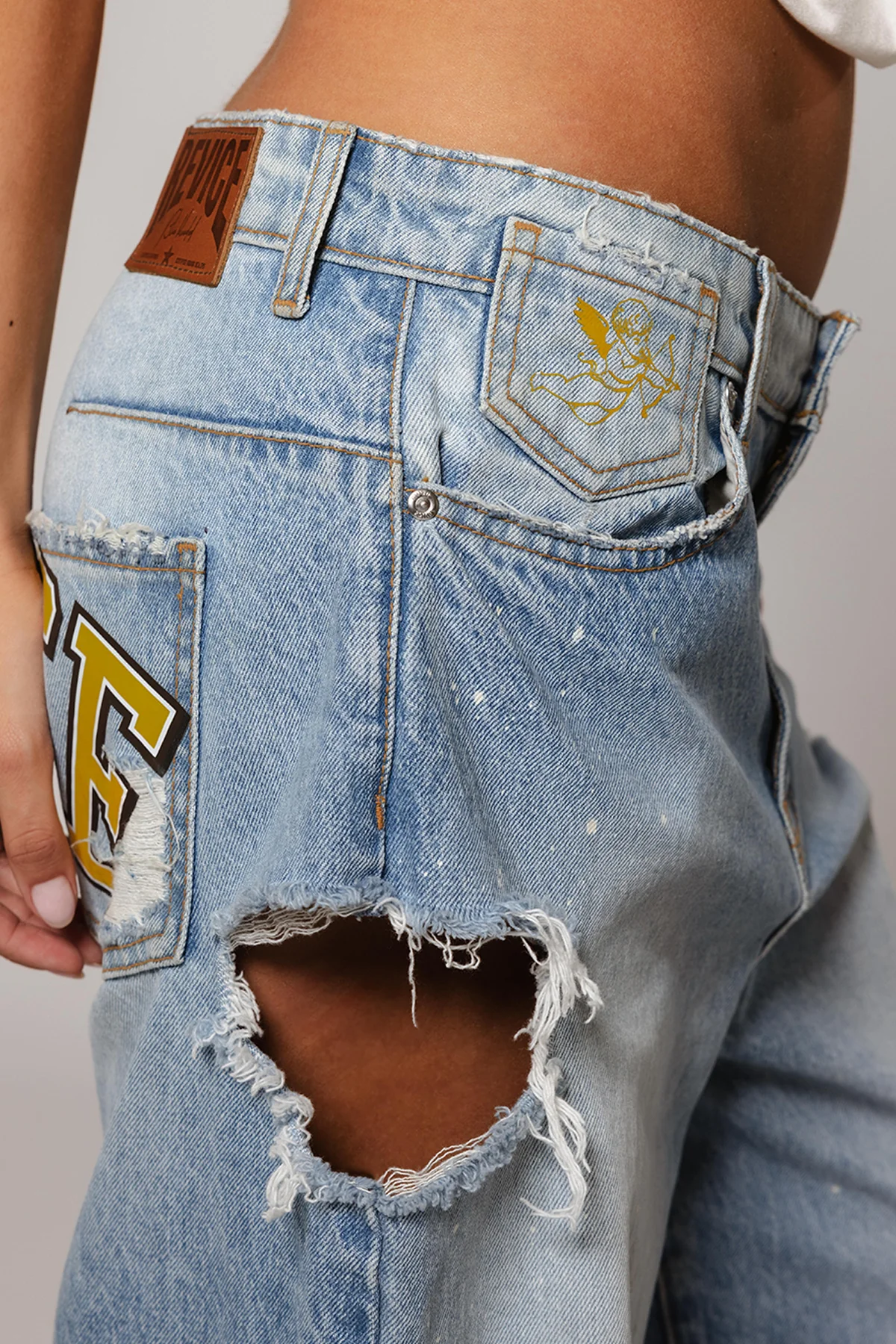 EMPIRE JEAN / YELLOW JACKET 9 EMPIRE JEAN / YELLOW JACKET